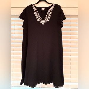 Max Studio XL/1X Black White Embroidered Dress Short Sleeve
